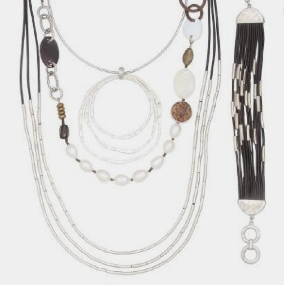 Silpada Sterling flash necklace